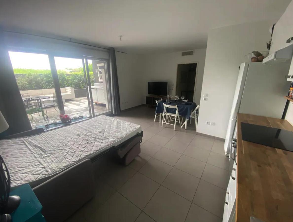 Appartement Spacieux Avec Grande Terrasse Marseille Bagian luar foto