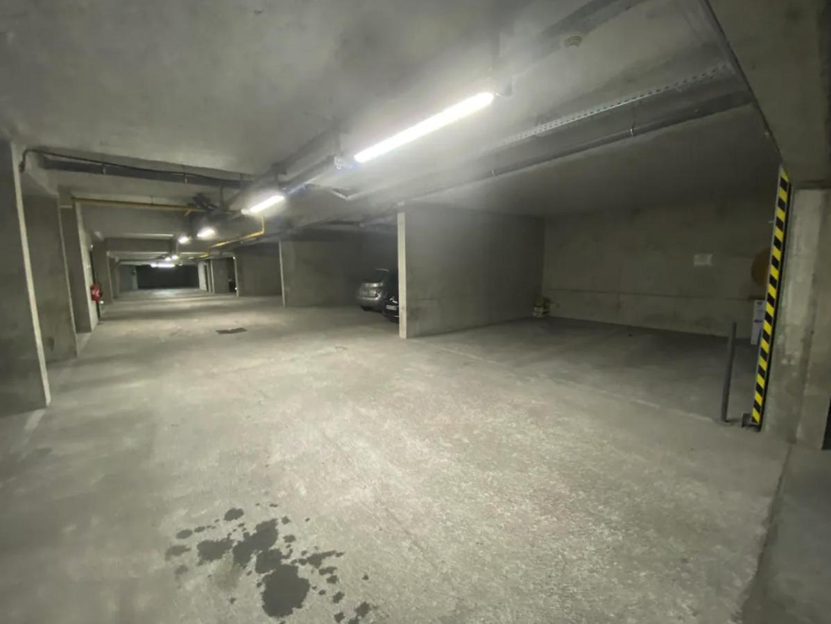 Appartement Spacieux Avec Grande Terrasse Marseille Bagian luar foto